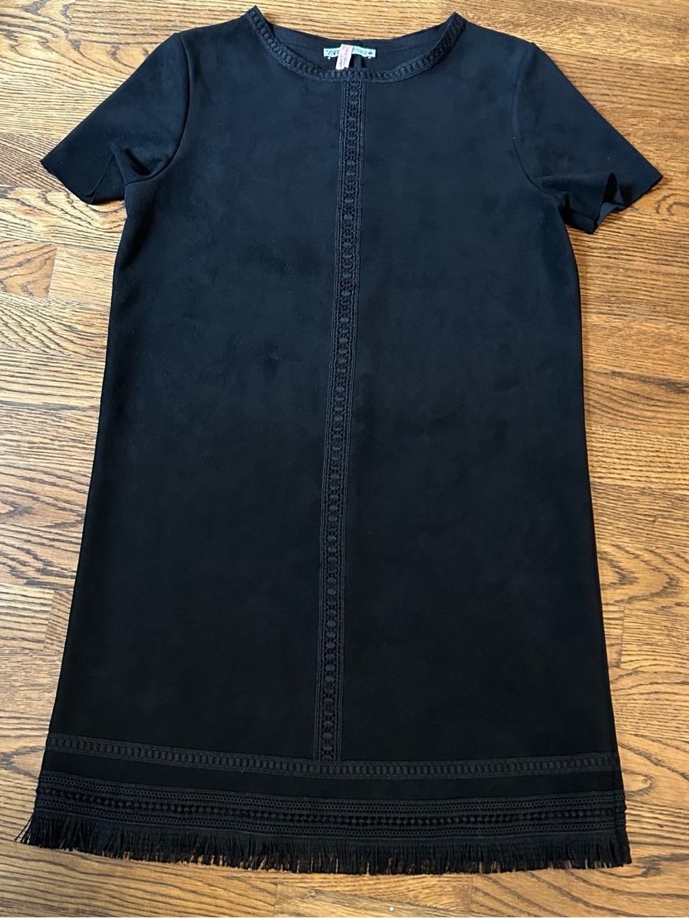 Black Short-Sleeve Shift sueded polyester Dress with Fringe Trim 0102